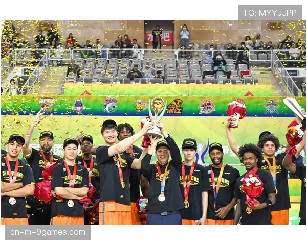 上海队率先锁定季后赛席位 常规赛冠军成大概率事件 上海队率先锁定季后赛席位 常规赛冠军成大概率事件